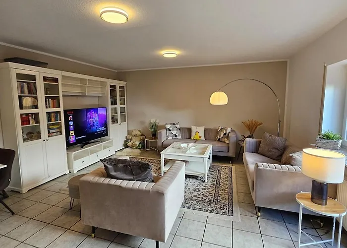 Gesamte Fuer Bis Zu 3 Personen *